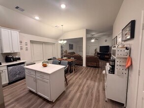 10318 Greenhorn Ln in Rosharon, TX - Building Photo - Building Photo