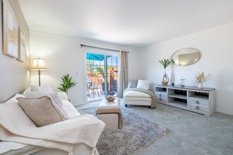 Sabrina's Place in Tucson, AZ - Building Photo - Interior Photo