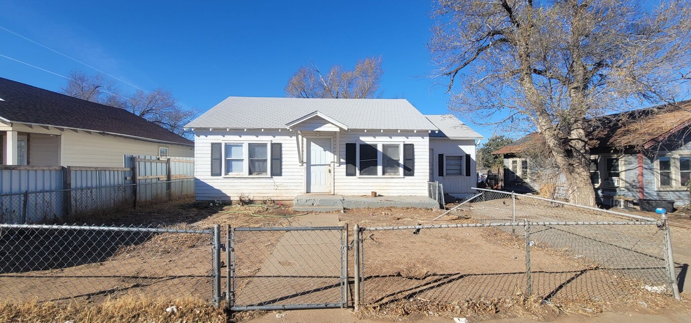 207 N Florida St in Amarillo, TX - Building Photo