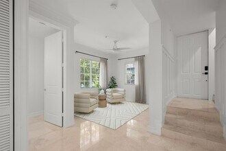 150 NE 6th Ave in Delray Beach, FL - Building Photo - Building Photo