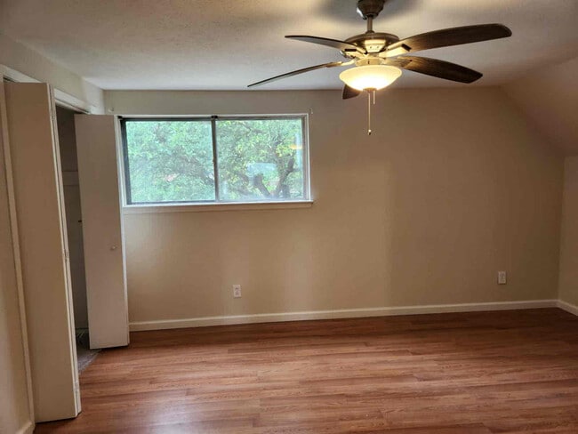 514 Hughes Dr in Irving, TX - Building Photo - Building Photo