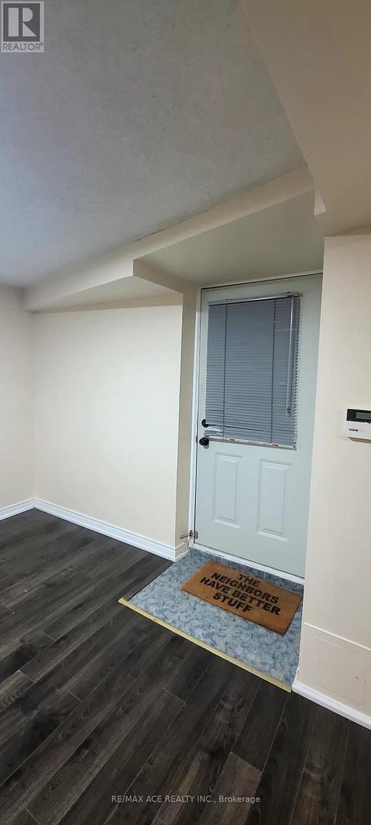 11752 Sheppard Ave E in Toronto, ON - Building Photo - Building Photo