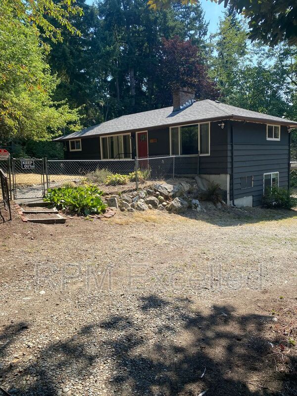 property at 3215 S 259th Pl
