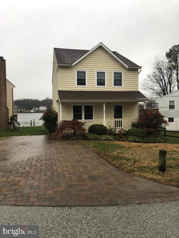 property at 1330 Washington Dr