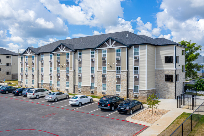 Northgate Apartments in Springfield, MO - Building Photo - Building Photo