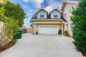 1844 Dora Dr in Encinitas, CA - Building Photo - Building Photo