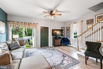 26 High St in Phoenixville, PA - Building Photo - Building Photo