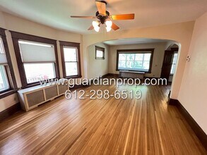 1833 Lincoln Ave in St. Paul, MN - Building Photo - Building Photo