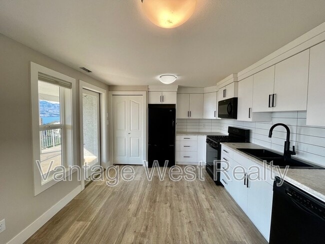 property at 1143 Sunnyview Rd