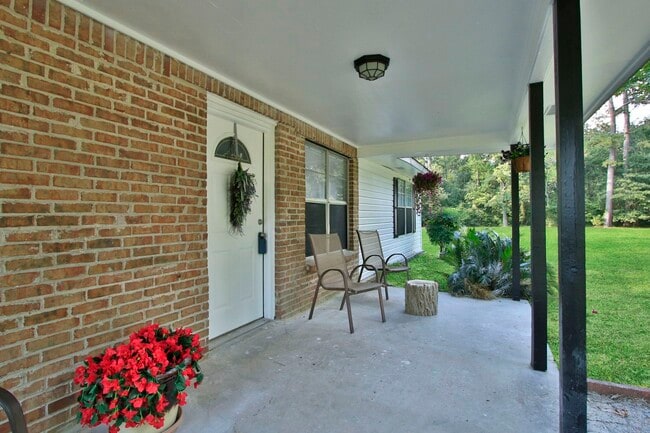 property at 17078 Oak Grove Ln