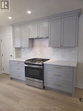 82 Admiral Rd in Ajax, ON - Building Photo - Building Photo