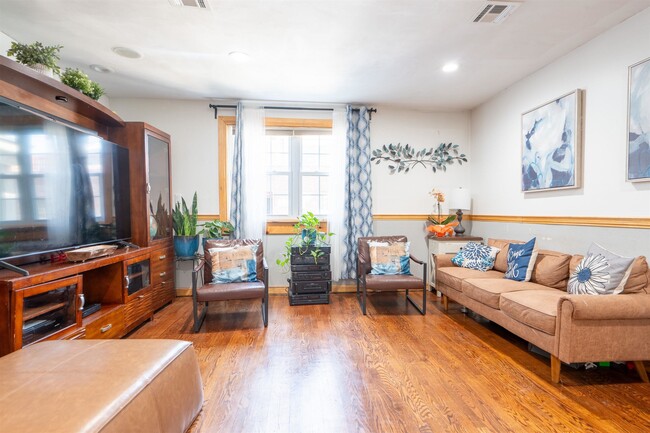 property at 530 40th St