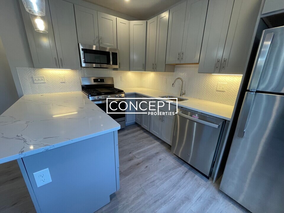 84 Fayston St in Boston, MA - Building Photo