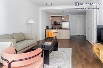 148 1st St in Jersey City, NJ - Building Photo - Building Photo