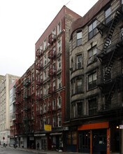 249 Broome St in New York, NY - Foto de edificio - Building Photo