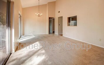 2933 Lichen Ln in Clearwater, FL - Building Photo - Building Photo