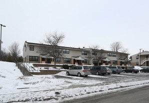 Manor Sites in Cohoes, NY - Building Photo