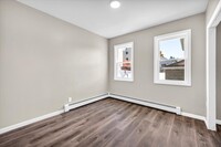 121 Hillview Ave in Waterbury, CT - Building Photo - Building Photo