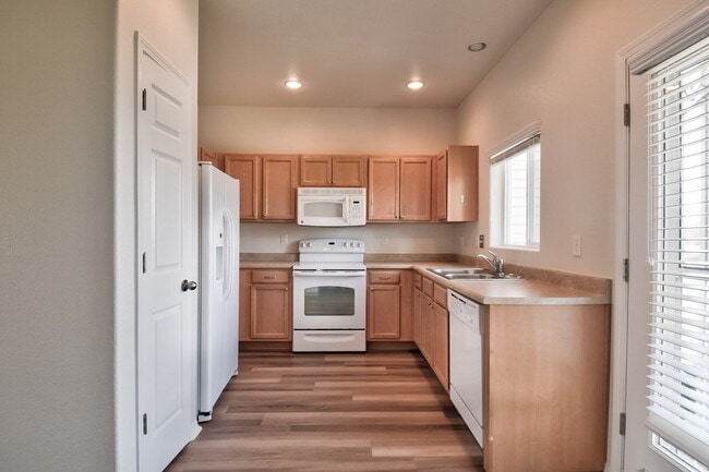 Move-In Ready 2-Bedroom with Central A/C –