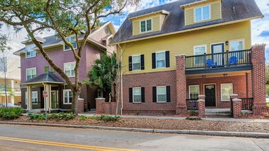 Lyons Corner in Gainesville, FL - Building Photo - Building Photo