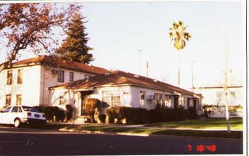 2629 U St in Sacramento, CA - Building Photo - Building Photo