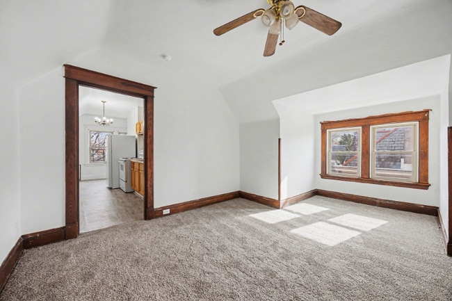 37 Euclid St in Ludlow, KY - Foto de edificio - Building Photo