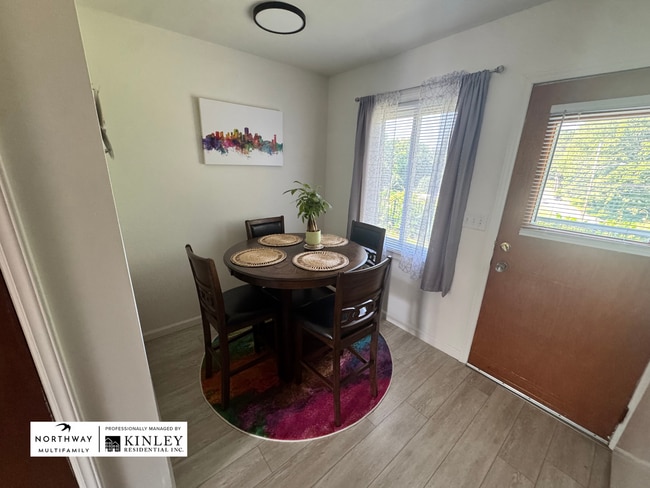 Meadowood Apartments in Lenoir, NC - Foto de edificio - Building Photo