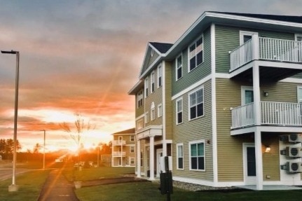 Fox Ridge Crossing at Kelly Park in Lisbon, ME - Building Photo