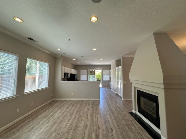 10599 Crystal Bay Dr in Reno, NV - Building Photo - Building Photo