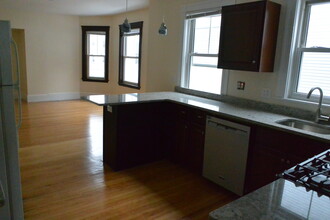 331 Faneuil St, Unit 1 in Boston, MA - Building Photo - Building Photo