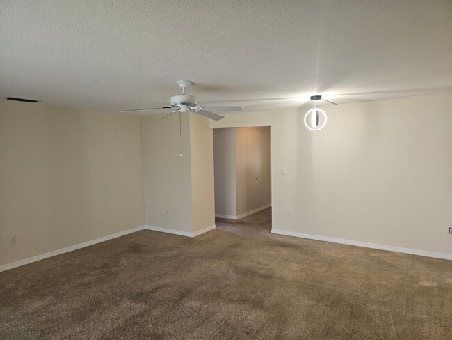 property at 3536 Pinecrest St
