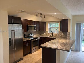 4979 SW 123rd Terrace in Cooper City, FL - Building Photo - Building Photo