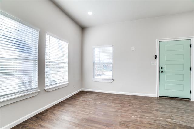 2316 Marburg St in Dallas, TX - Building Photo - Building Photo