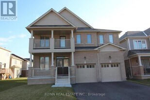 7804 Juneberry Dr in Niagara Falls, ON - Building Photo