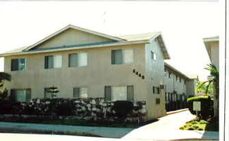 6448 Tujunga Ave Apartments