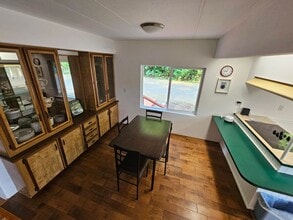 32232 Cedar Valley Dr in Gold Beach, OR - Building Photo - Building Photo