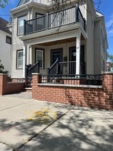 38 Willow Ave in Somerville, MA - Building Photo - Building Photo