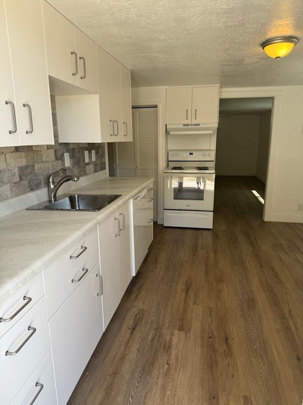 860 Sullivan Dr in Ogden, UT - Building Photo - Building Photo