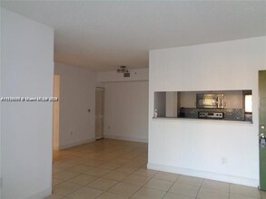 2251 W Preserve Way in Miramar, FL - Building Photo - Building Photo