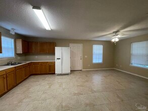 6208 St Ann Ave in Milton, FL - Building Photo - Building Photo