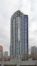 Azura I in Vancouver, BC - Building Photo - Building Photo