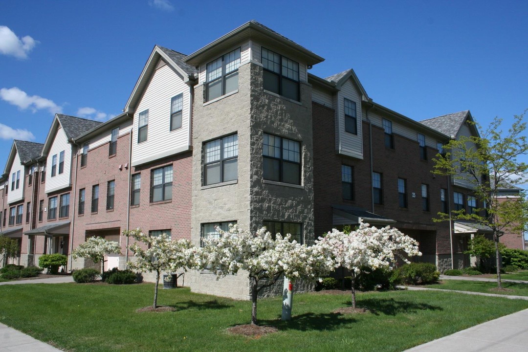 Palmer Court Apartments Photo