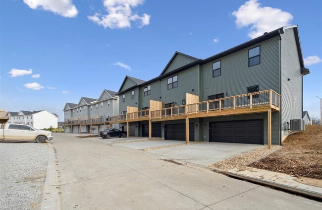 4749 Preston Ln in Iowa City, IA - Building Photo - Building Photo