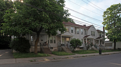 9-15 Freeman St in Framingham, MA - Foto de edificio - Building Photo