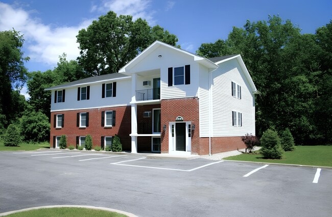 Park Ridge Apartments in Troy, NY - Building Photo - Building Photo