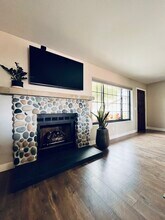 6813 Briarwood Dr in Carlsbad, CA - Building Photo - Building Photo