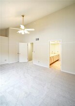 14025 Riverside Dr in Los Angeles, CA - Building Photo - Building Photo