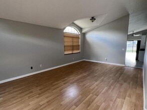 2153 River Park Blvd in Orlando, FL - Building Photo - Building Photo