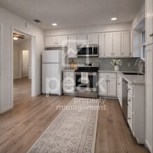 6400 High Lawn Terrace in Watauga, TX - Building Photo - Building Photo