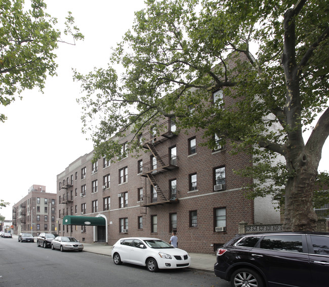 1672 W 7th St in Brooklyn, NY - Building Photo - Building Photo